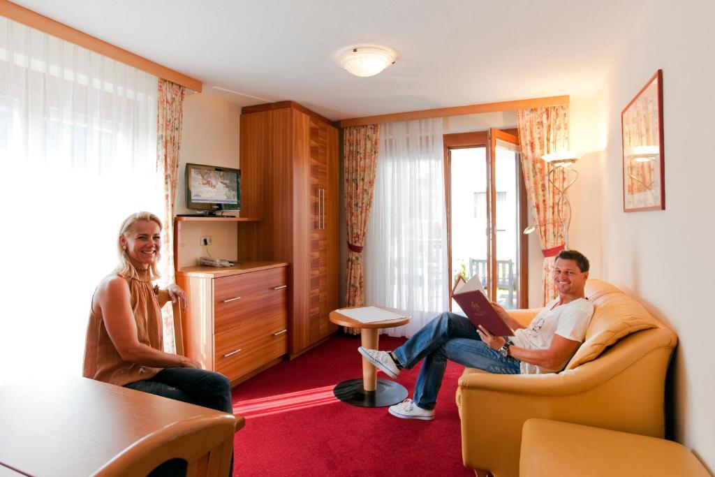 Hotel Tirolerhof Serfaus Room photo